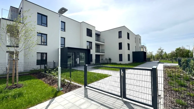 Pronájem bytu 2+kk 70m²,v lokalitě Milana Ticháka Vila Park