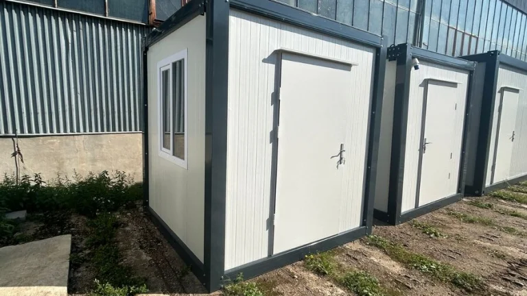 Obytný kontejner PMP-K o rozměru 2,4 x 2,4 m