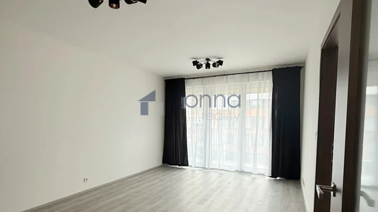 Pronájem bytu 2+kk/L 60m², ul. Poděbradská, Praha 9 - Hloubě