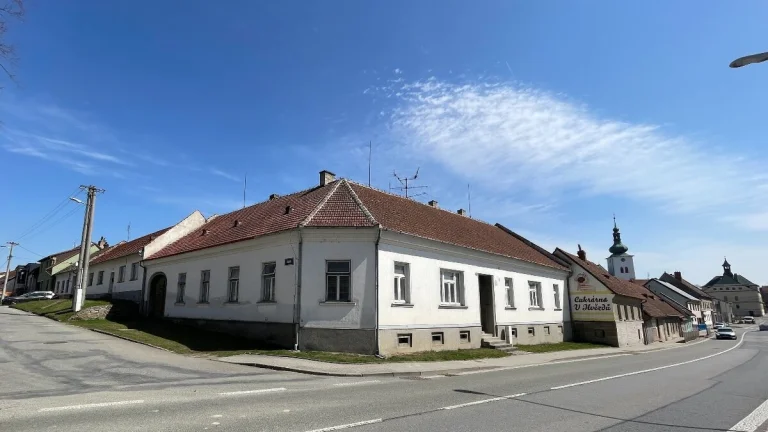 Rodinný dům možno i jako dvojdomek