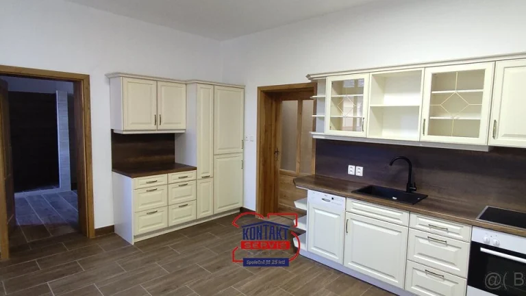 Pronájem bytu 3+kk, 72 m2 - Netolice, ev.č. MR-7571