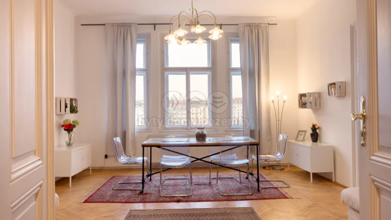 Prodej bytu, 4+1,120 m2, Hořejší nábřeží, Praha 5 - Smíchov