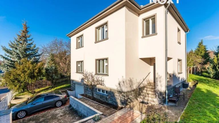 Prodej Rodinný dům, 242㎡