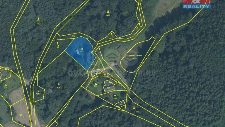Pronájem louky, 931 m², Slatina