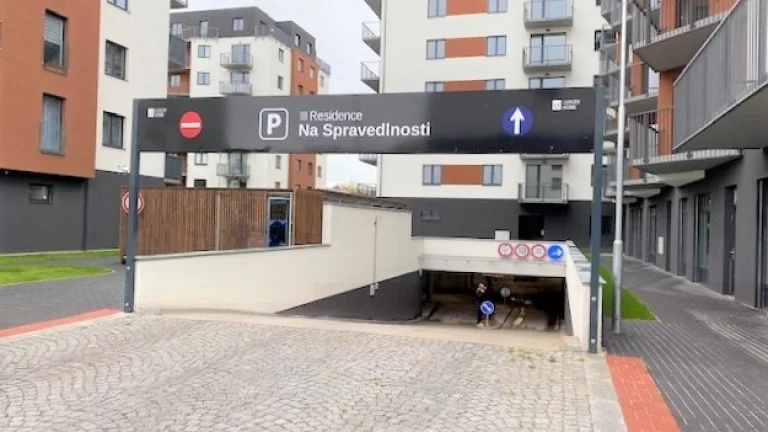 Pronajmu stání Residence Na Spravedlnosti, Pardubice