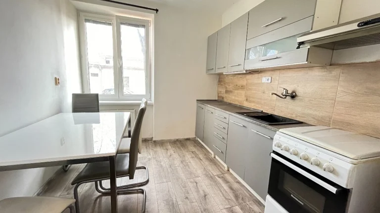 Pronájem bytu 1+1, 38m2, ul. Polanova, Opava.