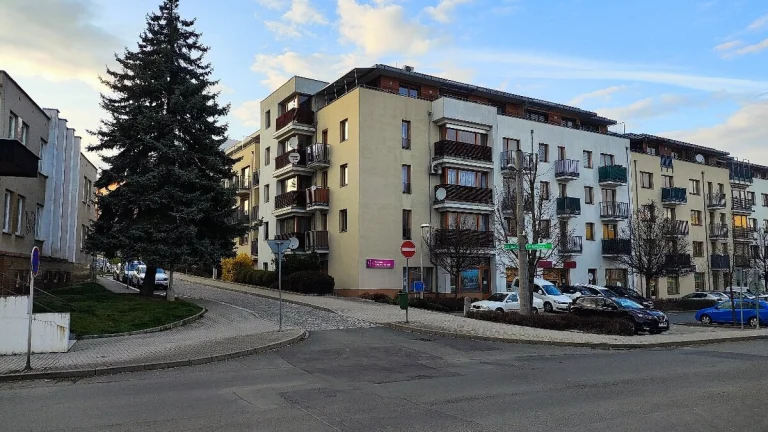 Mezonetový byt 3kk s terasou - Přeštice