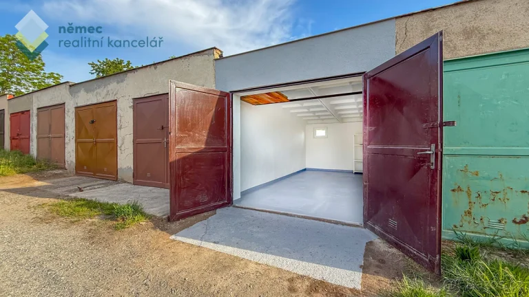 Prodej, zrekonstruovaná garáž, 19 m², Český Brod
