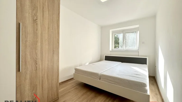 Pronájem, byty/2+1, 47 m2, Fibichova 2302/17, 66902 Znojmo,