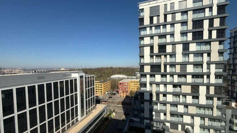 Prodej bytu 2+kk, 62 m s lodžií a garáží Residence Garden T