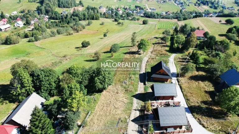HALO reality - Predaj, pozemok pre rodinný dom 350 m2 Orav