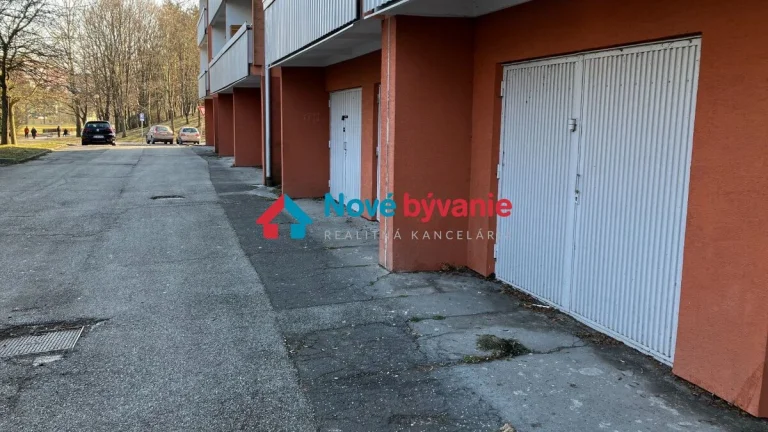 PREDAJ - GARÁŽ - 19 m2 - BA-Dúbravka (N003-19-MAUR)