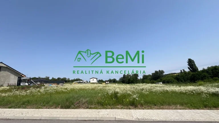 Predaj pozemok na stavbu RD - Levice, časť Kalinčiakovo ( 0