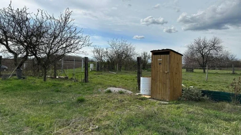 Na predaj záhrada, Nové Zámky