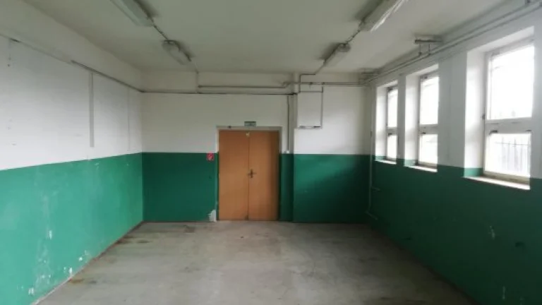 Napenájom sklad, dielňa, prevádzka, výroba v areáli v ZV