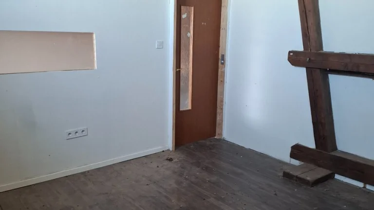 Prenajmeme sklad.