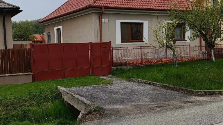 REZERVOVANÉ- Rodinný dom v Moravanoch Nad Váhom