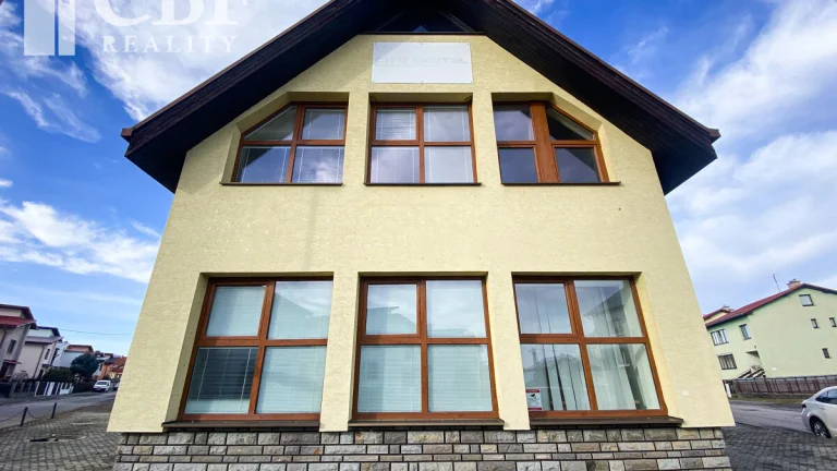 Veľký priestor pre veľké plány: 120 m² na prenájom v Poprade