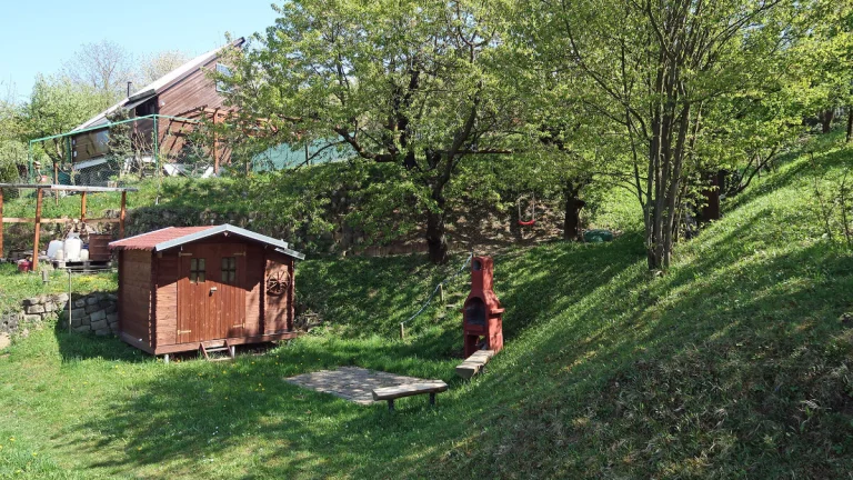 Záhrada v záhradkarskej osade Chrásť - Trenčín - Juh