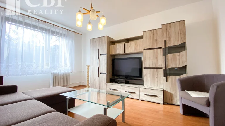 PRENÁJOM Zariadený 2i byt v Poprade – skvelá lokalita, voľný