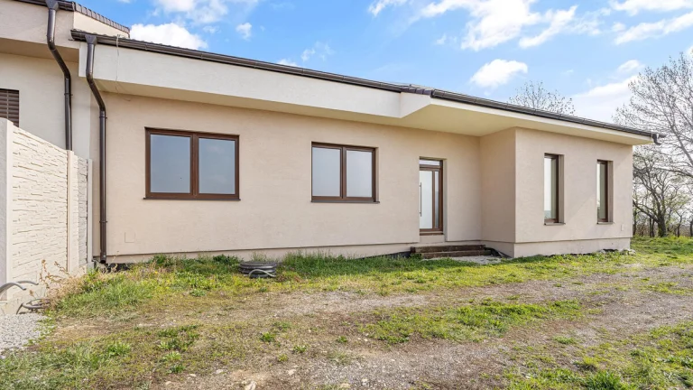 Na predaj | 4 izbový rodinný dom 125 m² - Novostavba - Smole