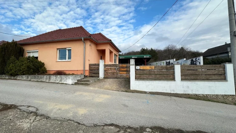 VÝMENA / PREDAJ – Rodinný dom v Koplotovciach, 135 m² zastav