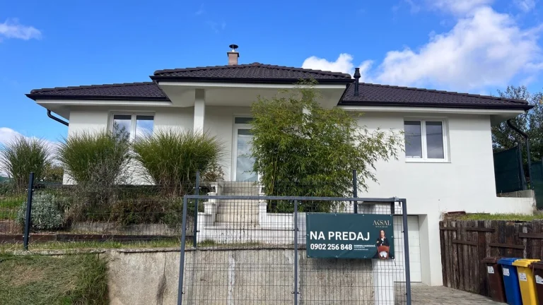 PREDAJ - rodinný dom Mojmírovce