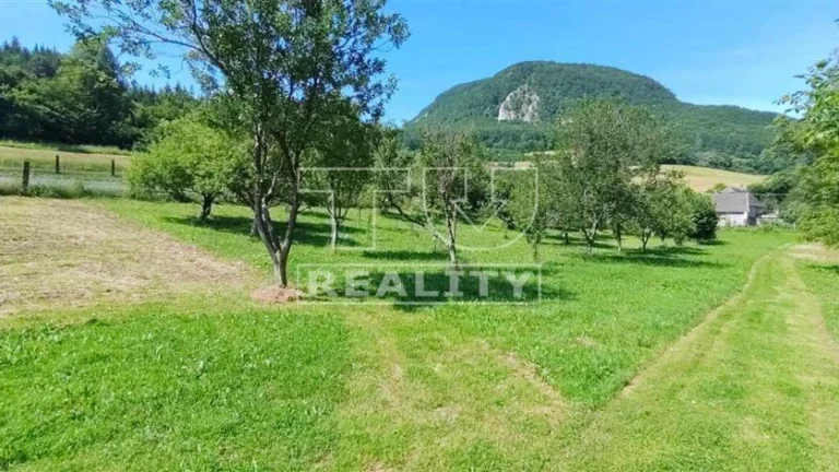 STAVEBNÝ POZEMOK PLEVNÍK-DRIENOVÉ 7822m2