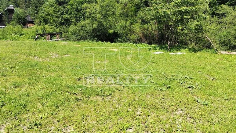 Stavebný pozemok Horná Maríková, 921m2