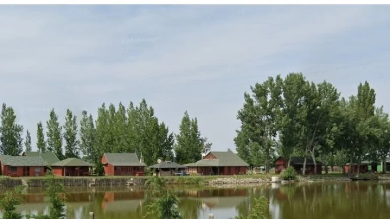 Na predaj: Unikátny areál zabehnutého rybníka