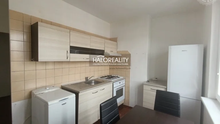 HALO reality - Prenájom, dvojizbový byt Prievidza, Centrum