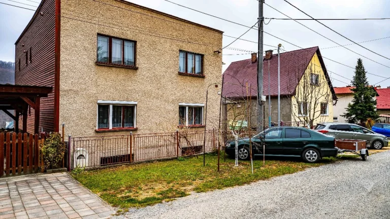 6-izbový rodinný dom – KYSAK