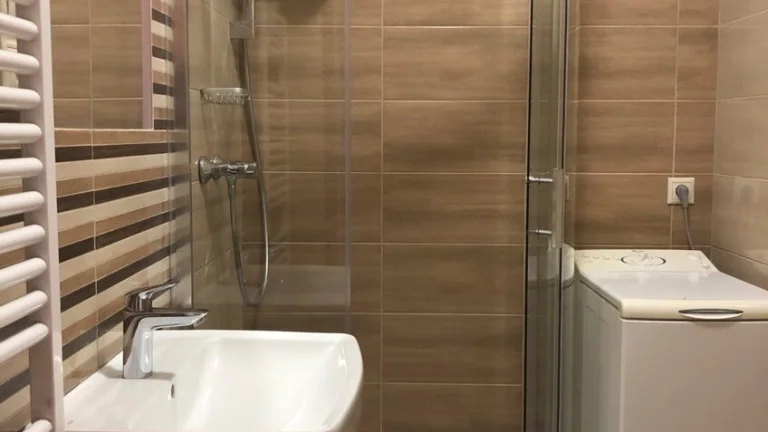 Na predaj 3 izbový byt prerobený na 4 izbový s garážou