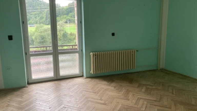 Predám 3 izb byt v Haligovciach