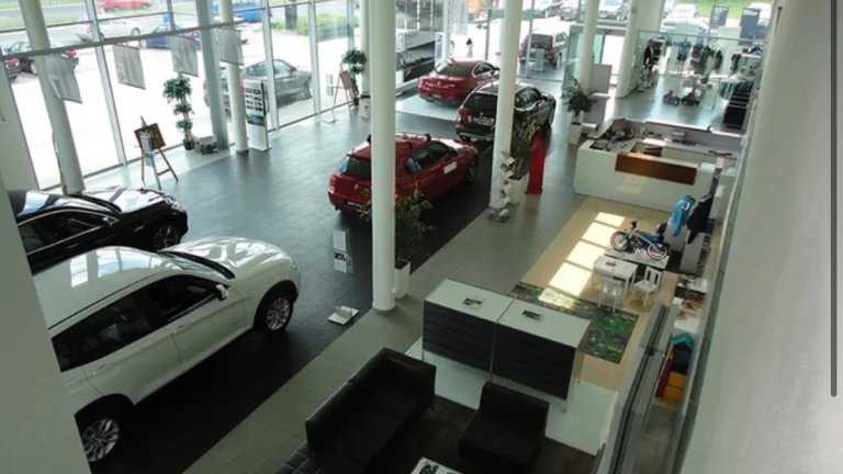 PREDAME SHOWROOM BMW V BB O C.ROZLOHE 6920M2
