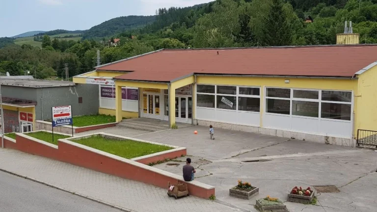Prenájom - obchodné priestory - Gelnica