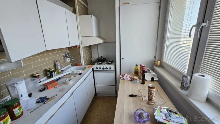 VIVAREAL REZERVOVANÉ 1 izb. byt, zateplený bytový dom, vým