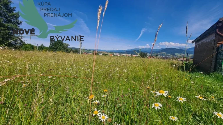 Najlepšia cena za m2 - pozemok v Brezne - Rovne ideálny poze