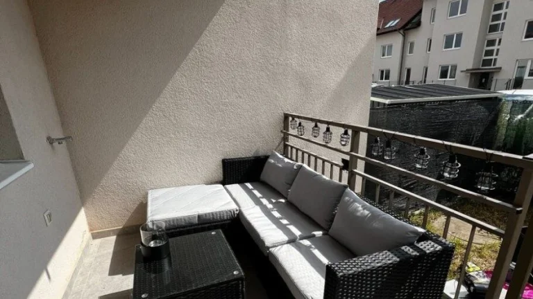 Na prenájom 2 izbový byt, balkón, záhradka, Polianky, Zavar.