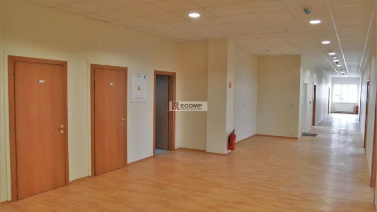 VIRTUÁLNA PREHLIADKA-Priestory v administratívno-prevádzkove