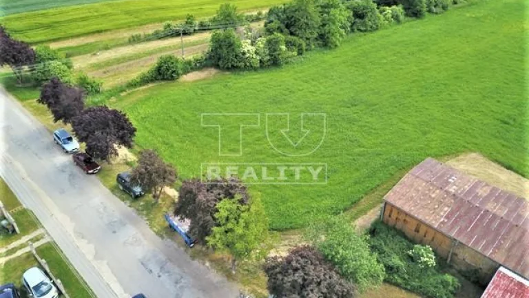 Stavebný pozemok v obci Tvrdomestice s rozlohou 1289m2