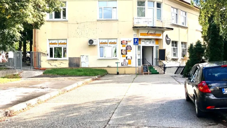 Na predaj budova v Prievidzi.