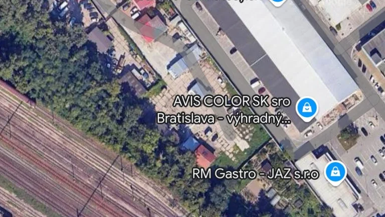 Pozemok v Novom Meste vhodný ako parkovisko