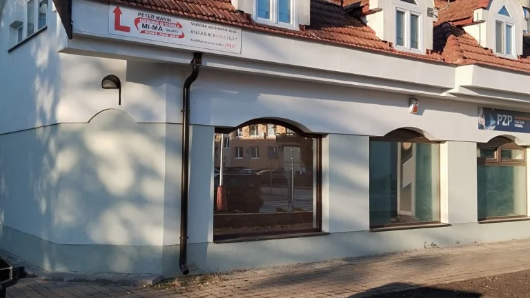 Na prenájom komerčný priestor v centre Galanty