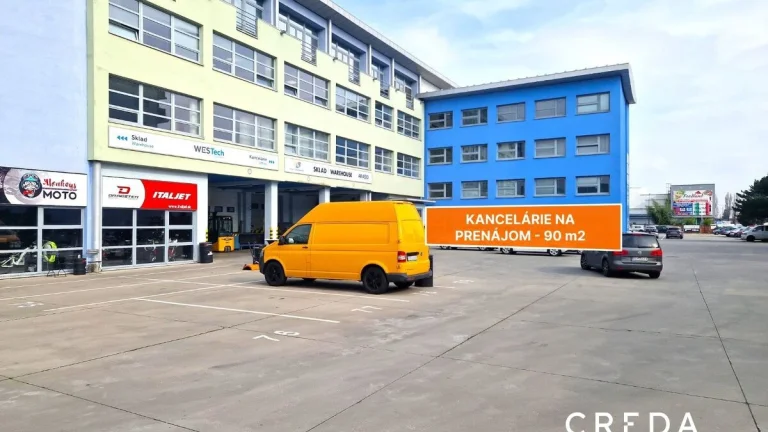CREDA | prenájom 90 m2 kancelárie na prízemí, Stará Vajnorsk