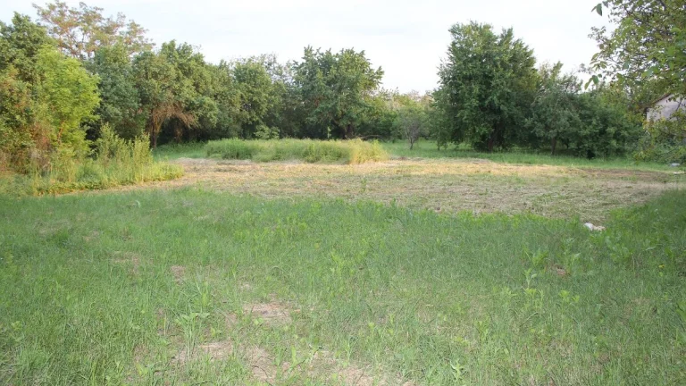 Lukratívny stavebný pozemok v obci Nižný Skálnik 1220m2