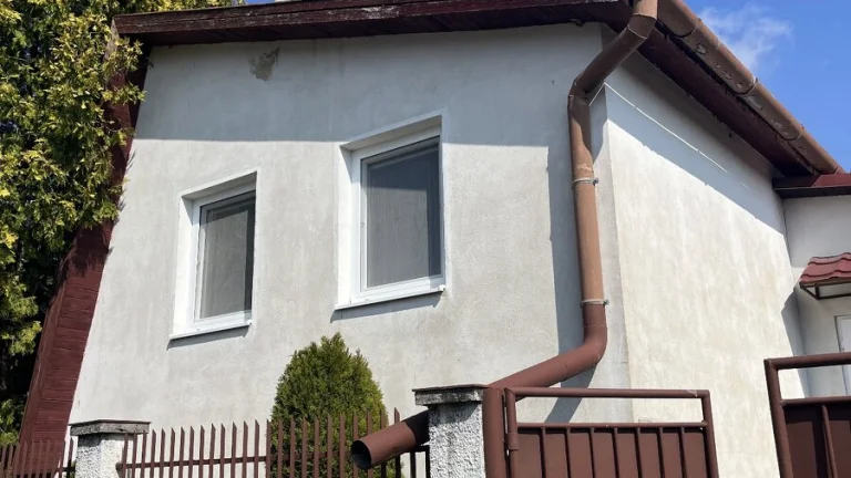 Na predaj- Záhradný dom v Starých Leviciach