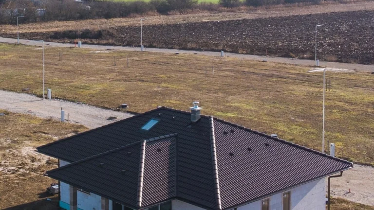 NOVÝ PROJEKT "PRI SADE" HORNÉ ŠTITÁRE 4-IZB NOVOSTAVBY