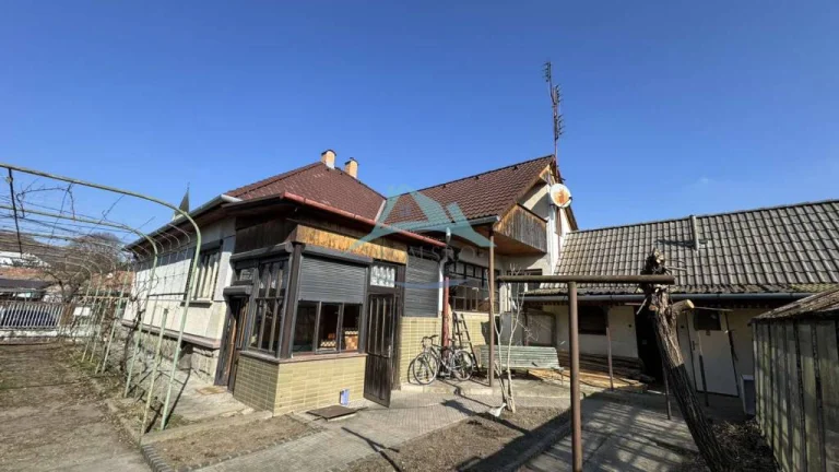 Na predaj útulný rodinný dom – Plášťovce, okres Levice
