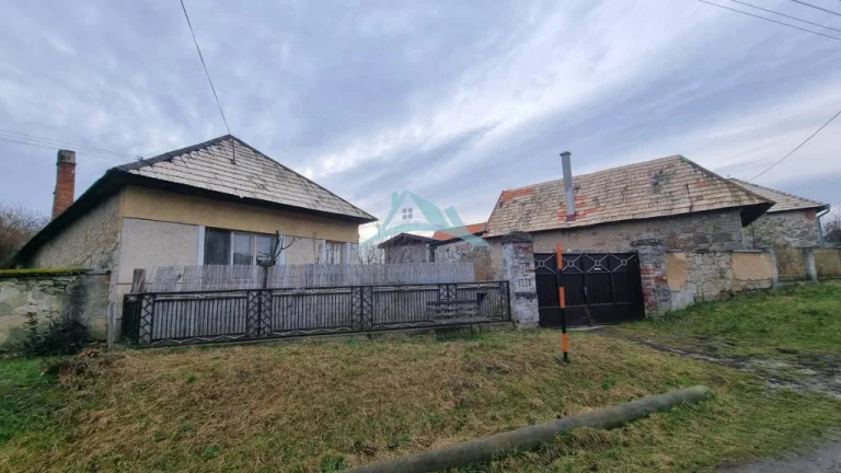 Rodinný dom na predaj v lokalite Šahy časť Tešmák